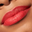 Essence 8h Matte Comfort Lápis de Lábios 09 Fiery Red
